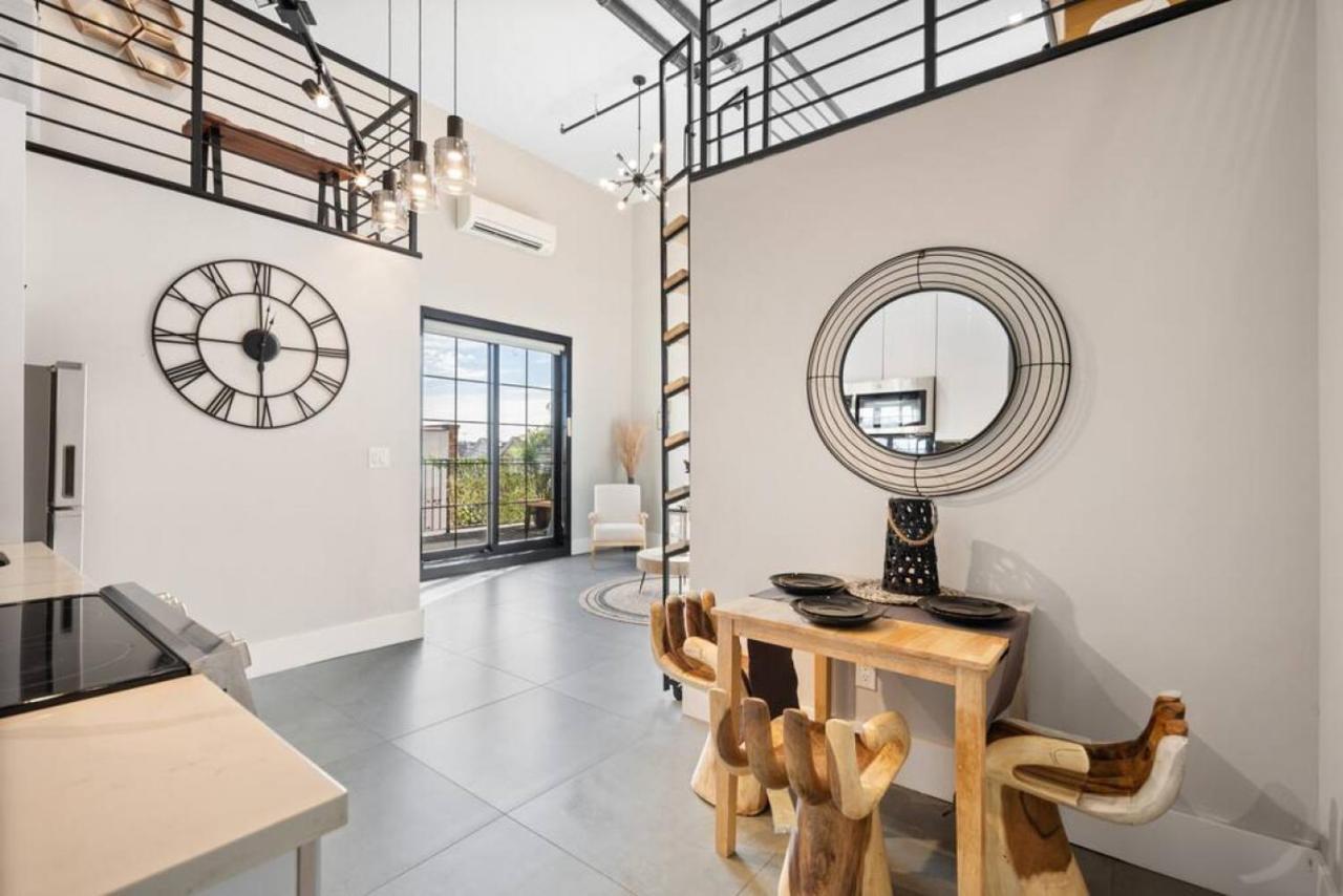 Nyc Skyline Views, Sauna & Rooftop - Romantic Escape At "Brooklyn Bay Lofts" New York Kültér fotó